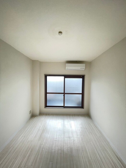 物件内観写真22　(居室)