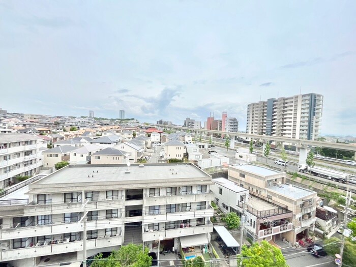 物件内観写真21　(室内からの展望)