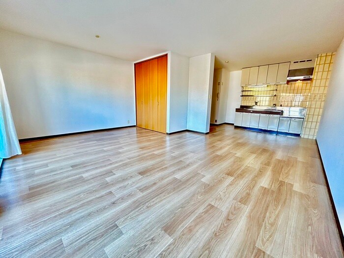 物件内観写真7　(居室)