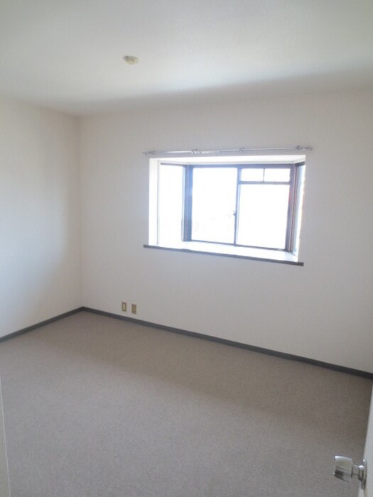 物件内観写真11　(居室)