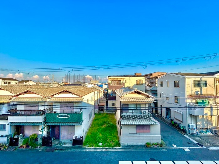 物件内観写真22　(室内からの展望)