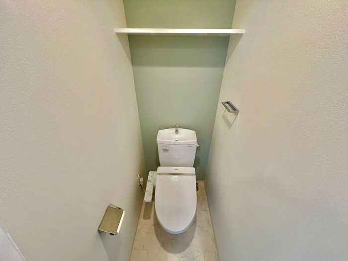 物件内観写真9　(トイレ)