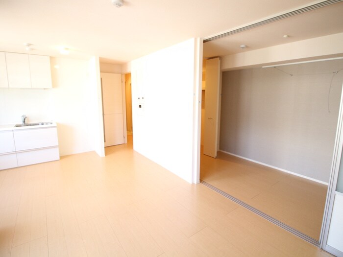 物件内観写真11　(居室)