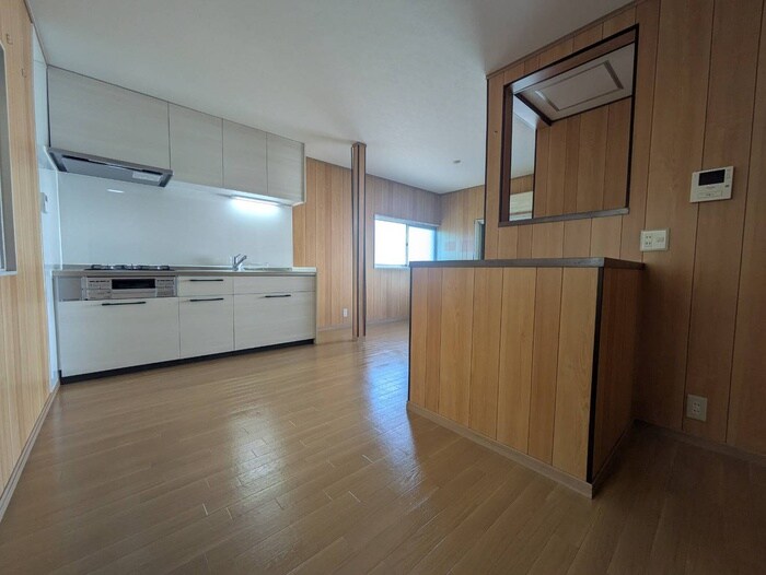 物件内観写真9　(居室)