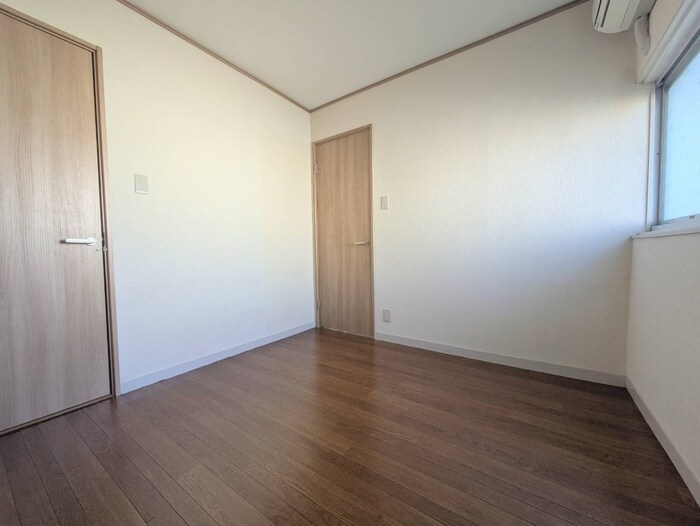 物件内観写真11　(居室)