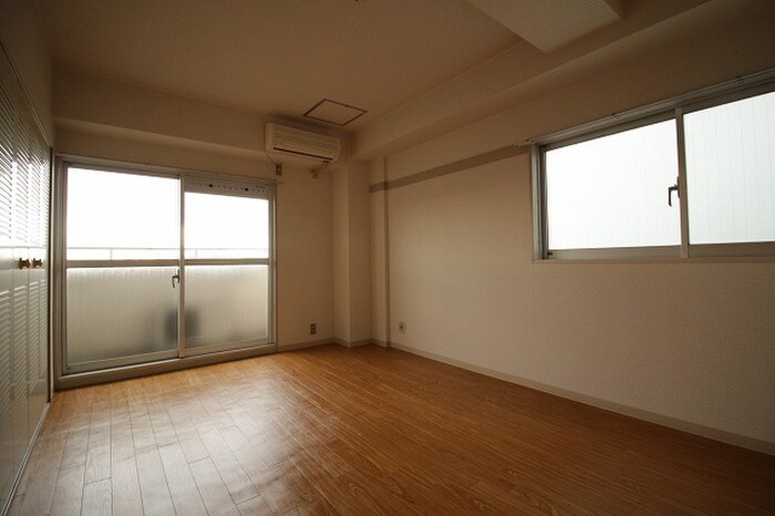 物件内観写真11　(居室)