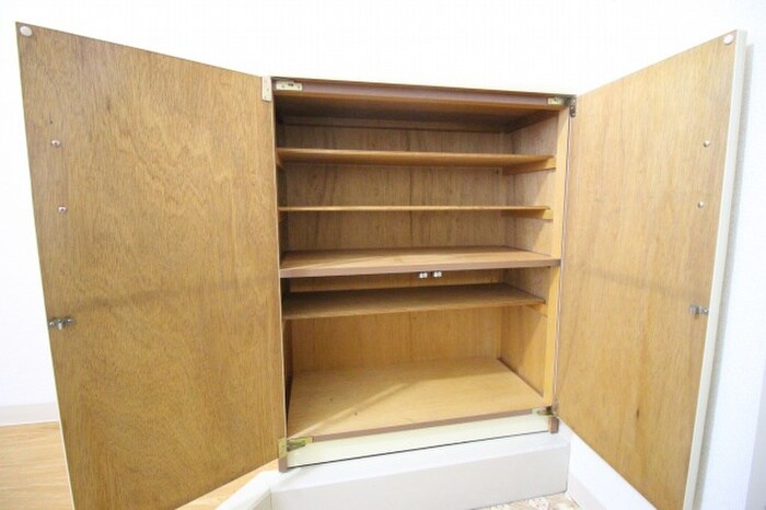 物件内観写真19　(靴箱)