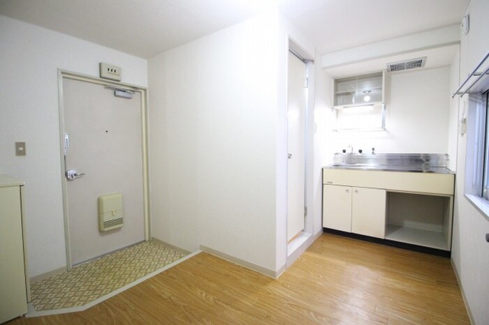 第二正美堂ビルの廊下