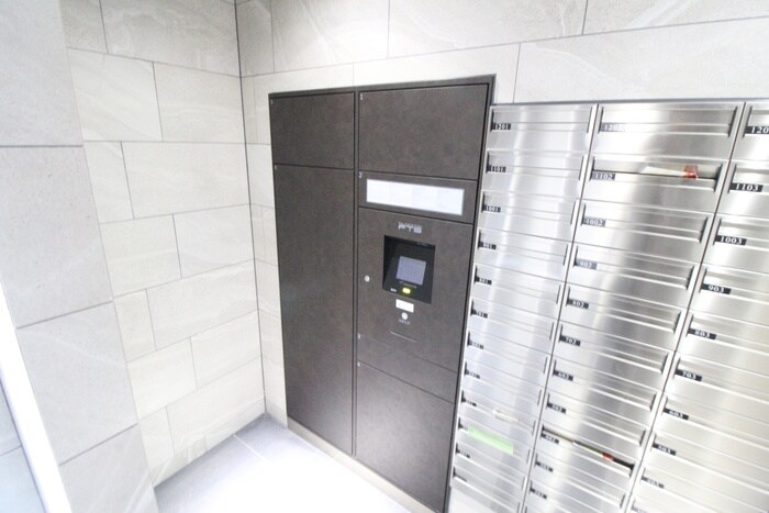 物件外観写真6　(建物設備)