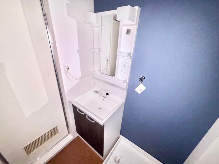 物件内観写真9　(洗面)