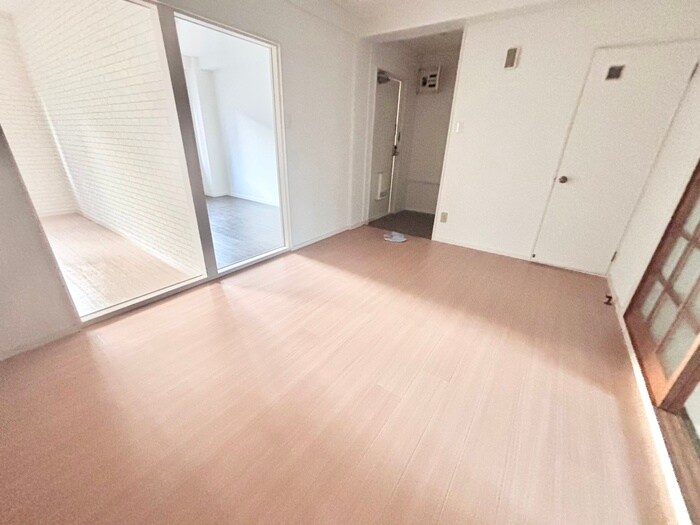 物件内観写真13　(居室)