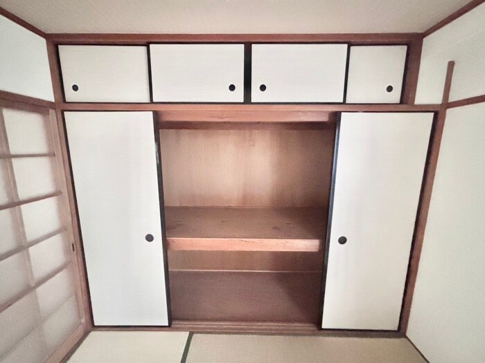 物件内観写真16　(収納)