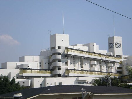 千里山ﾛｲﾔﾙﾏﾝｼｮﾝＢ棟(605)外観写真