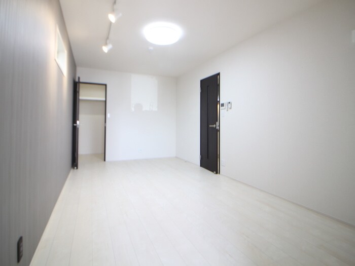 物件内観写真11　(居室)