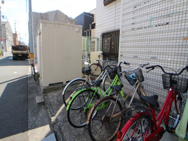 駐輪場