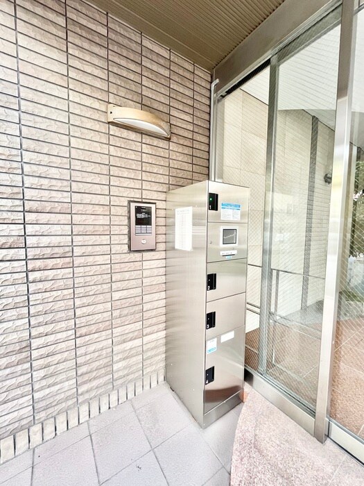 物件外観写真4　(建物設備)