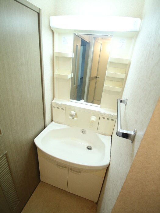 物件内観写真13　(洗面)