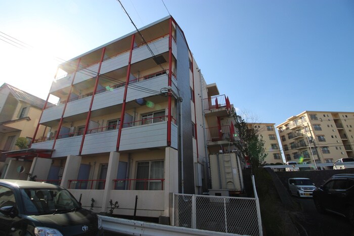 物件外観写真2　(外観写真)