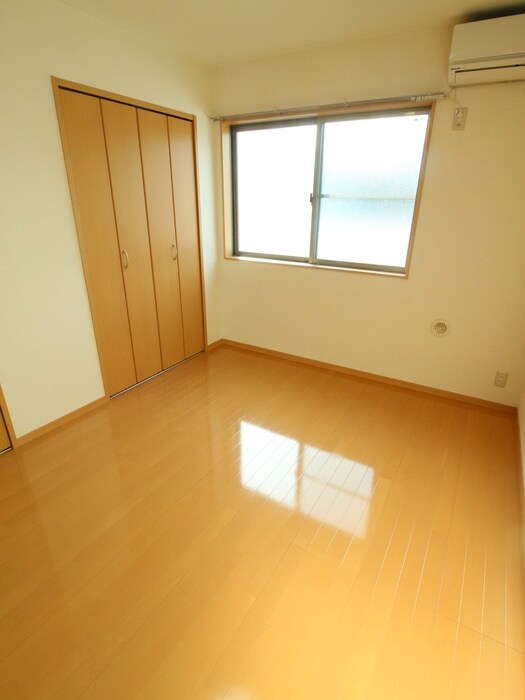 物件内観写真12　(居室)