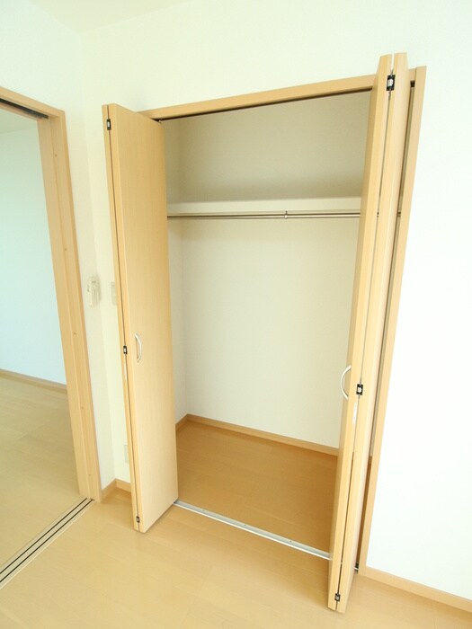物件内観写真16　(収納)
