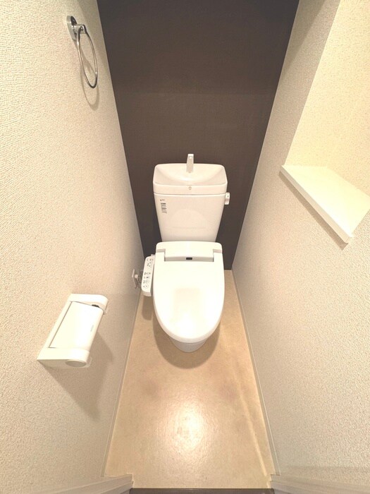 物件内観写真9　(トイレ)