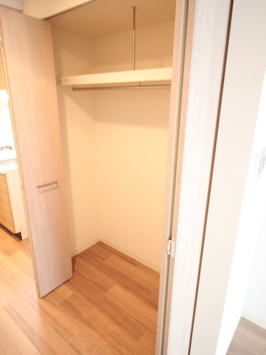 物件内観写真14　(収納)