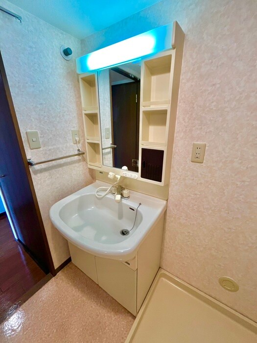 物件内観写真15　(洗面)