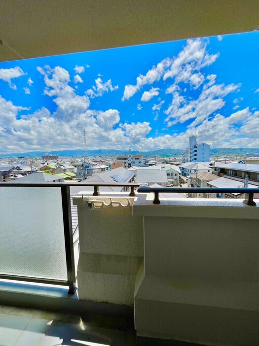 物件内観写真22　(室内からの展望)