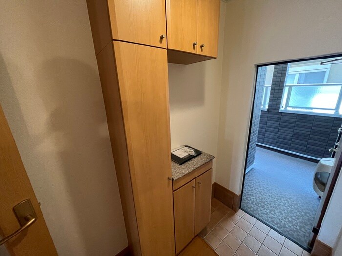 物件内観写真16　(靴箱)