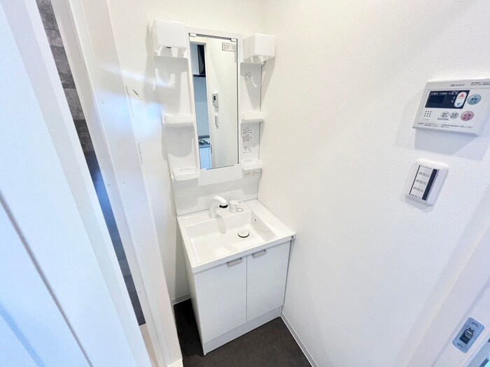 物件内観写真12　(洗面)