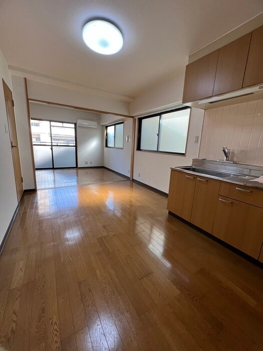 物件内観写真11　(居室)