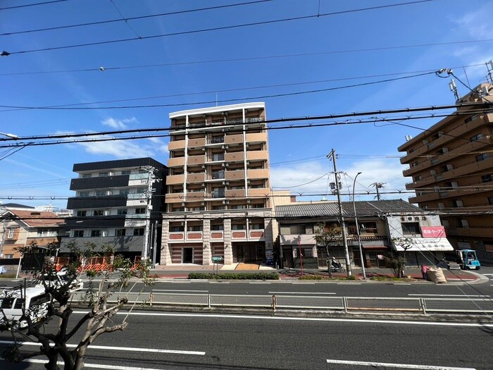 物件内観写真18　(室内からの展望)