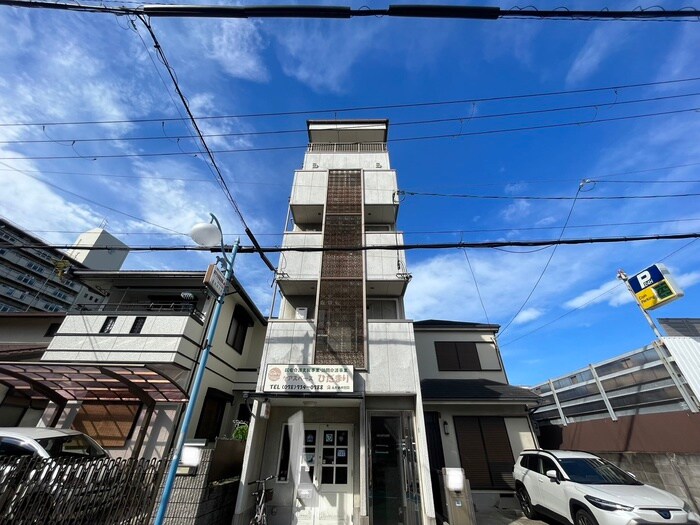 物件外観写真3　(周辺環境)