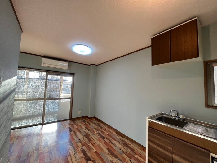 物件内観写真19　(居室)