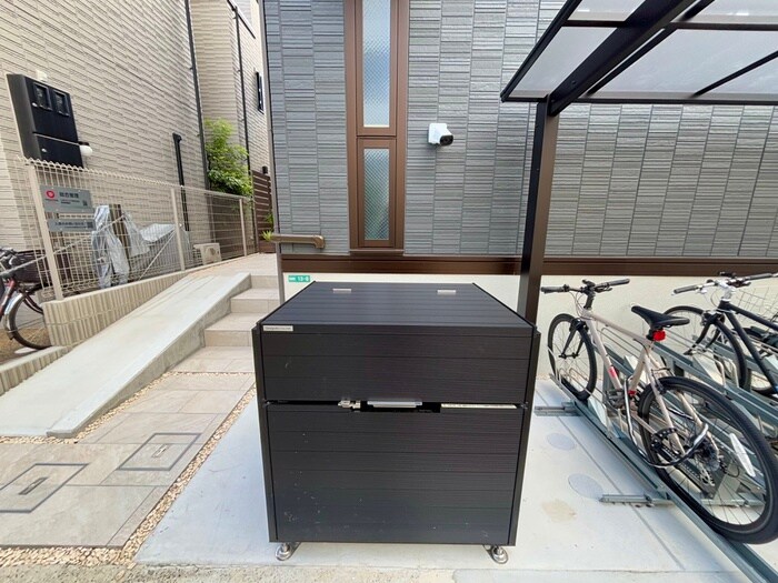 物件外観写真2　(建物設備)