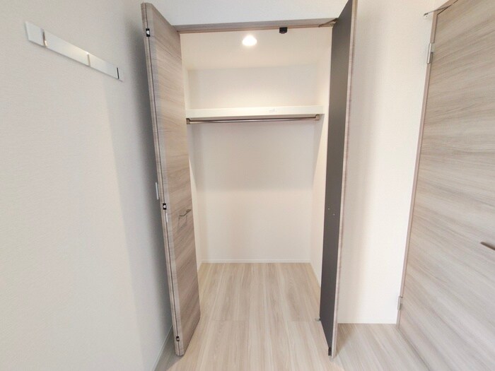 物件内観写真11　(収納)