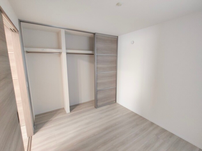 物件内観写真13　(居室)