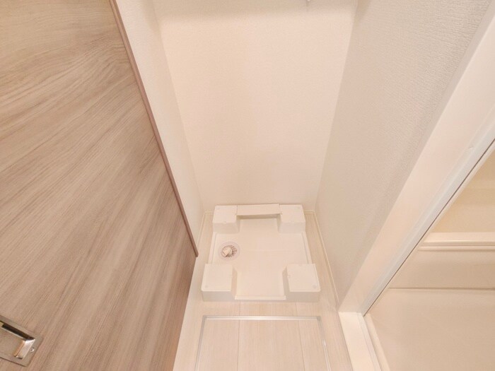 物件内観写真21　(洗濯機置場)