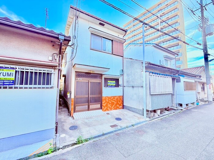 物件外観写真1　(外観写真)