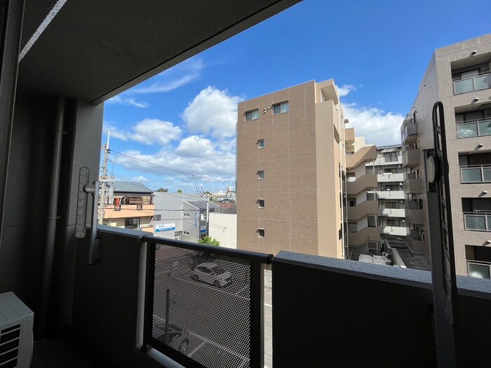 物件内観写真19　(室内からの展望)