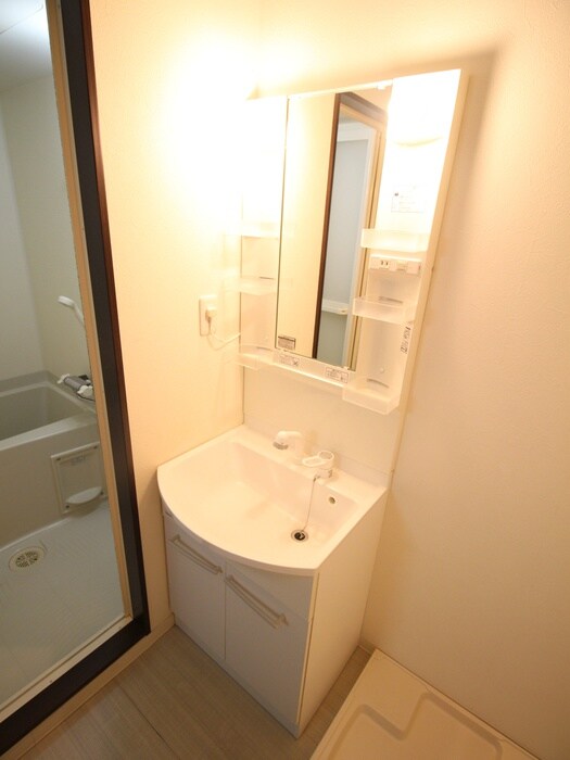 物件内観写真12　(洗面)