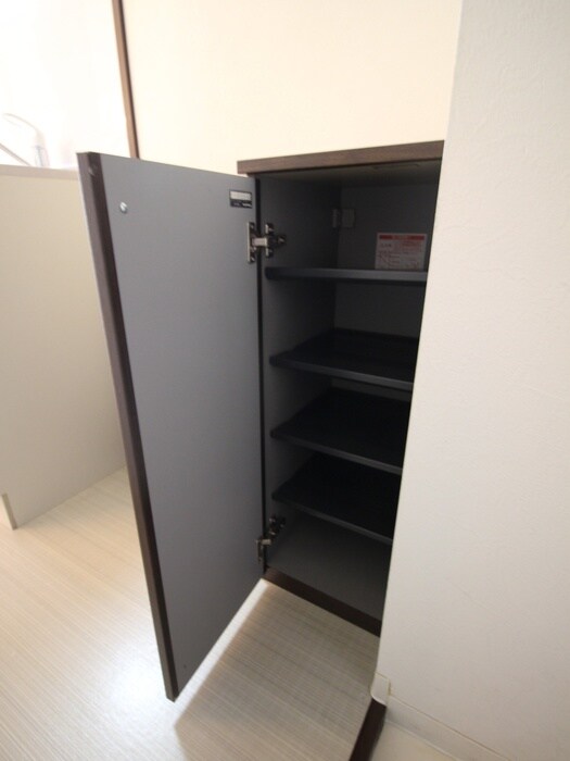 物件内観写真15　(靴箱)