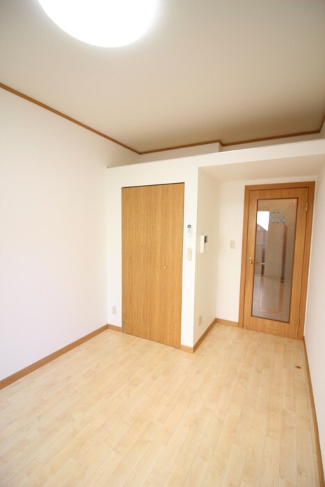 物件内観写真13　(居室)