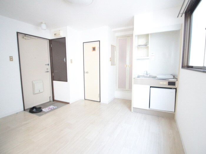 物件内観写真8　(居室)