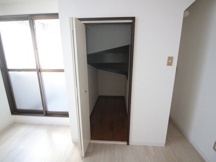 物件内観写真17　(収納)