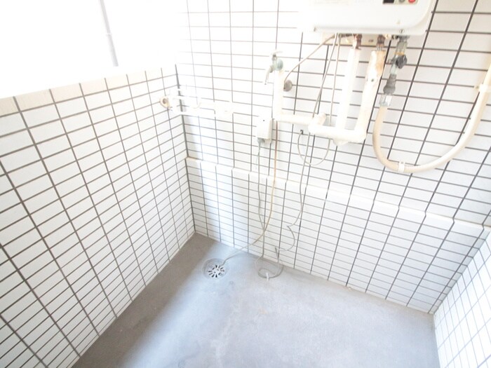 物件内観写真20　(洗濯機置場)