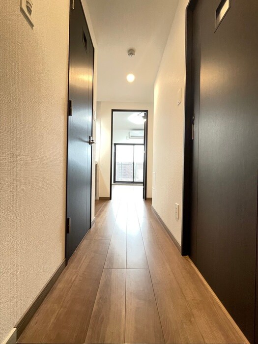 物件内観写真19　(廊下)