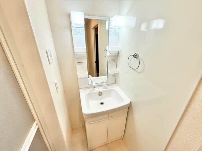 物件内観写真14　(洗面)