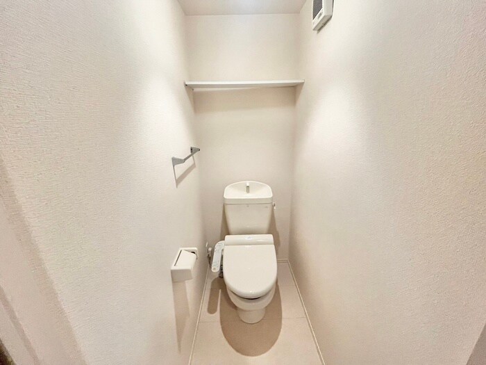 物件内観写真15　(トイレ)