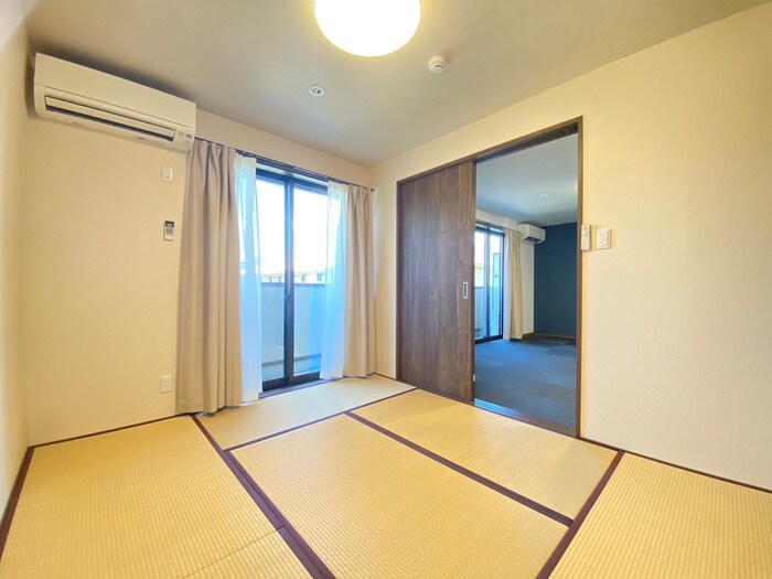 物件内観写真12　(居室)